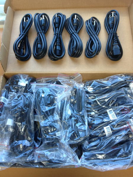 [售]全新電腦電源線一批，線徑0.75X3C，長度6呎(約180公分)，意者請洽。