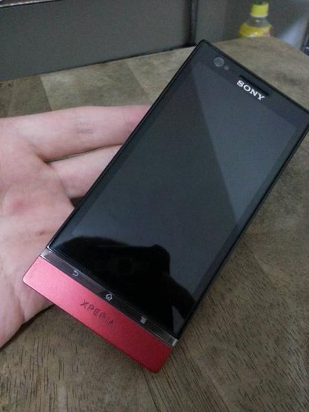 Sony xperia p