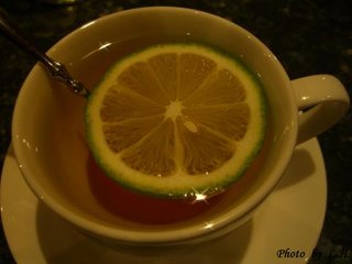 套餐隨附的檸檬紅茶