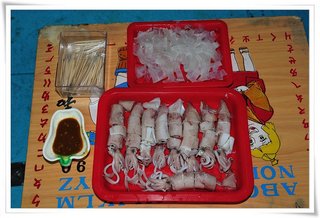 小管沙拉及小管生魚片上桌囉~~