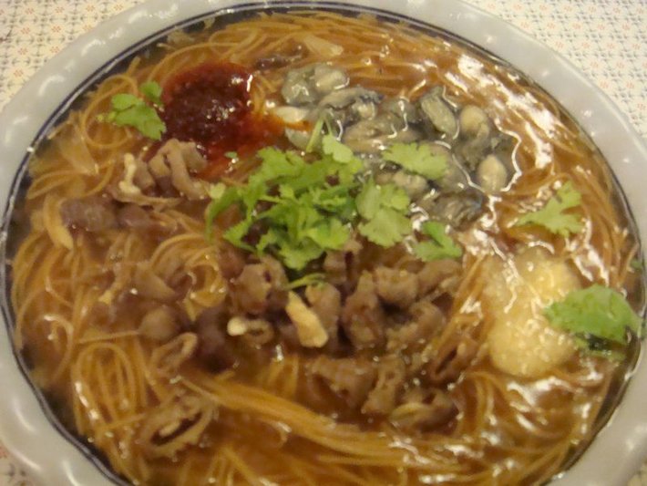 蚵仔麵線
