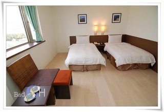 兩小床雙人房內部實景