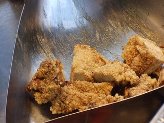 切塊好的雞排