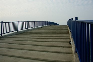 橋面